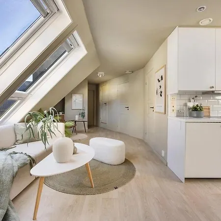 Top-floor Gem With Views * ベルゲン