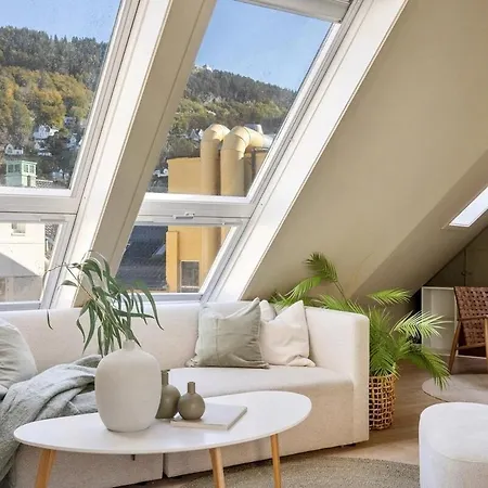 Top-floor Gem With Views ベルゲン
