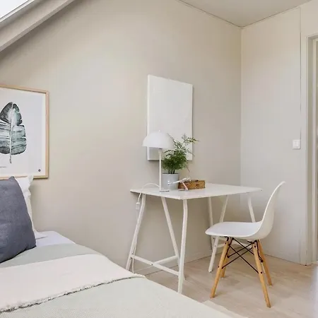 Top-floor Gem With Views * ベルゲン