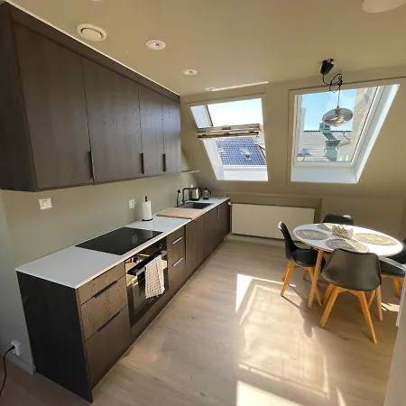 Top-floor Gem With Views * ベルゲン